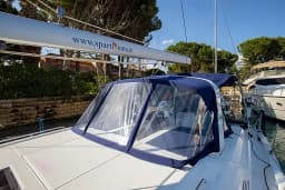 Oceanis 46.1 in Sicily / Capo d'Orlando Marina thumbnail 9