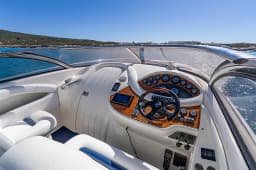 Sunseeker Hawk 34 in Ibiza / Marina Port Ibiza thumbnail 8
