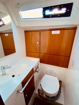 Bavaria Cruiser 46 Style in Lefkada / D-Marin Marina Lefkas thumbnail 10