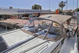 Sun Odyssey 410 in Lavrion Main Port thumbnail 9