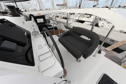 Lagoon 42 in Sukošan / D-Marin Dalmacija Marina thumbnail 12