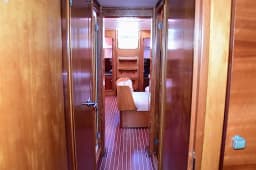 Bavaria Cruiser 50 in La Spezia / Porto Mirabello thumbnail 10