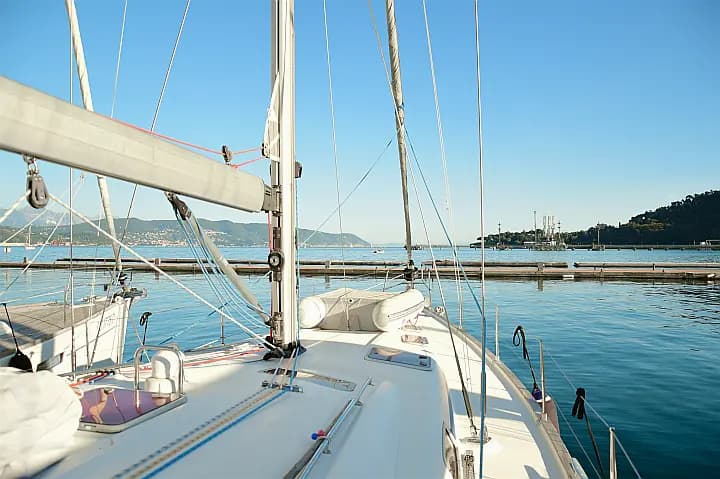 Bavaria Cruiser 50 in La Spezia / Porto Mirabello - Photo 4