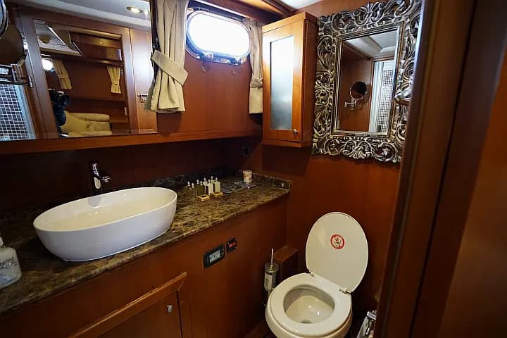 Gulet in Bodrum Marina - Photo 5