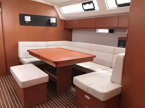 Bavaria Cruiser 46 in Corfu / Gouvia / D-Marin Marina Gouvia - Photo 3