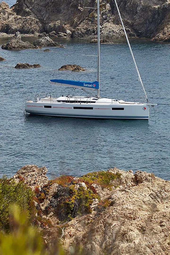 Sun Odyssey 440 in Saint Martin / Marigot / Marina Fort Louis - Photo 4
