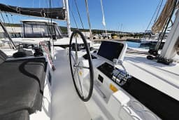 Lagoon 46 in Sukošan / D-Marin Dalmacija Marina thumbnail 27