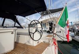 Oceanis 40.1 in Salerno / Marina d'Arechi thumbnail 21