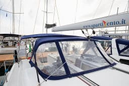 Oceanis 40.1 in Salerno / Marina d'Arechi thumbnail 27