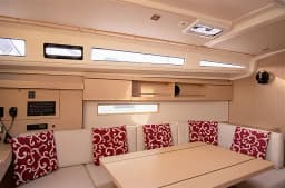 Oceanis 40.1 in Salerno / Marina d'Arechi thumbnail 29