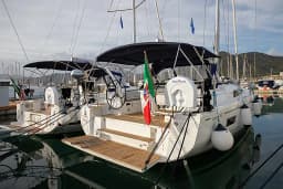 Oceanis 40.1 in Salerno / Marina d'Arechi thumbnail 32