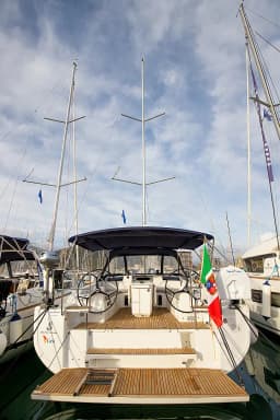 Oceanis 40.1 in Salerno / Marina d'Arechi thumbnail 5