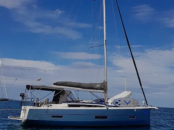 Dufour 390 Grand Large in Sardinia / Portisco / Marina di Portisco - Photo 1