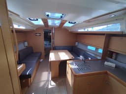 Dufour 390 Grand Large in Sardinia / Portisco / Marina di Portisco thumbnail 14