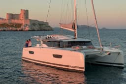 Astréa 42 in Fethiye / Yacht Classic Hotel thumbnail 11