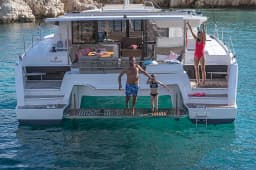 Astréa 42 in Fethiye / Yacht Classic Hotel thumbnail 14