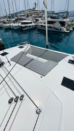 Astréa 42 in Fethiye / Yacht Classic Hotel thumbnail 37