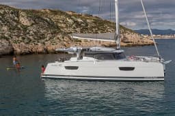Astréa 42 in Fethiye / Yacht Classic Hotel thumbnail 8