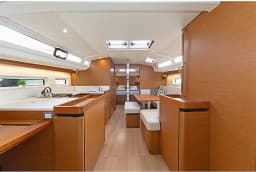 Sun Odyssey 440 in Athens / Alimos Marina thumbnail 2