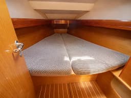 Sun Odyssey 36 in Lefkada / Nikiana Marina thumbnail 3