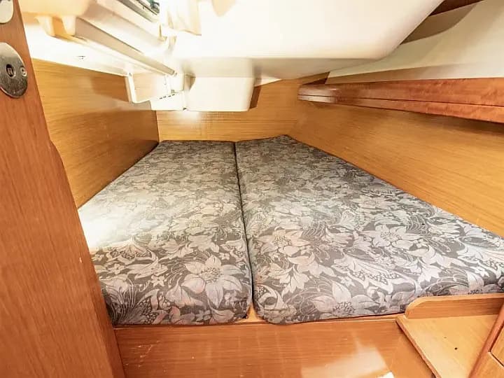 Sun Odyssey 36 in Lefkada / Nikiana Marina - Photo 5