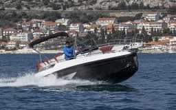 Arrow Abaris 23 in Trogir City Port thumbnail 23