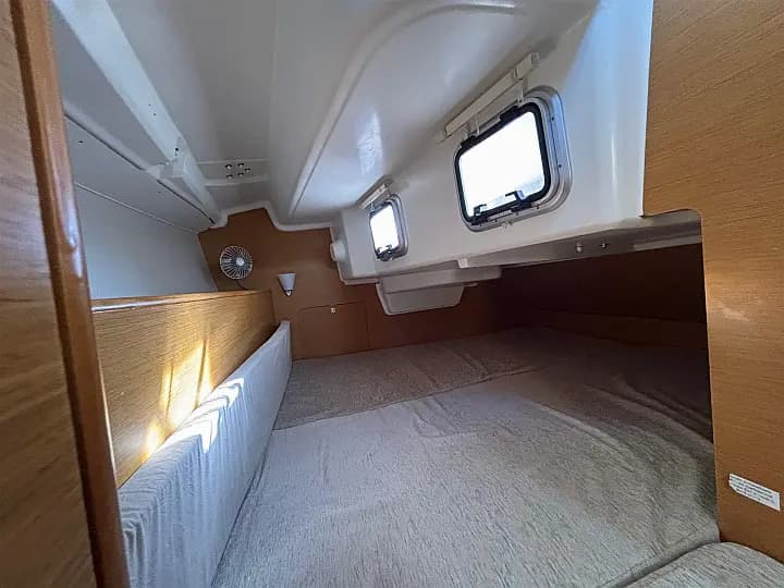 Sun Odyssey 33i in Corfu / Gouvia / D-Marin Marina Gouvia - Photo 4