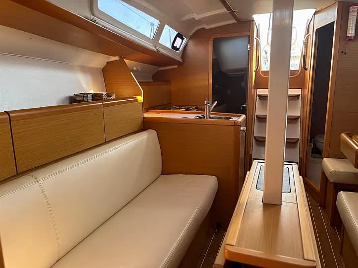 Sun Odyssey 33i in Corfu / Gouvia / D-Marin Marina Gouvia - Photo 5