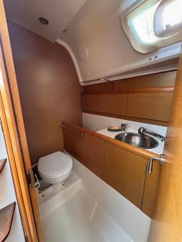 Sun Odyssey 33i in Corfu / Gouvia / D-Marin Marina Gouvia thumbnail 7