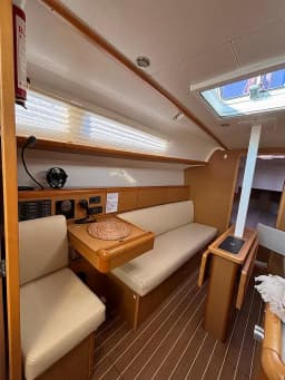 Sun Odyssey 33i in Corfu / Gouvia / D-Marin Marina Gouvia thumbnail 8