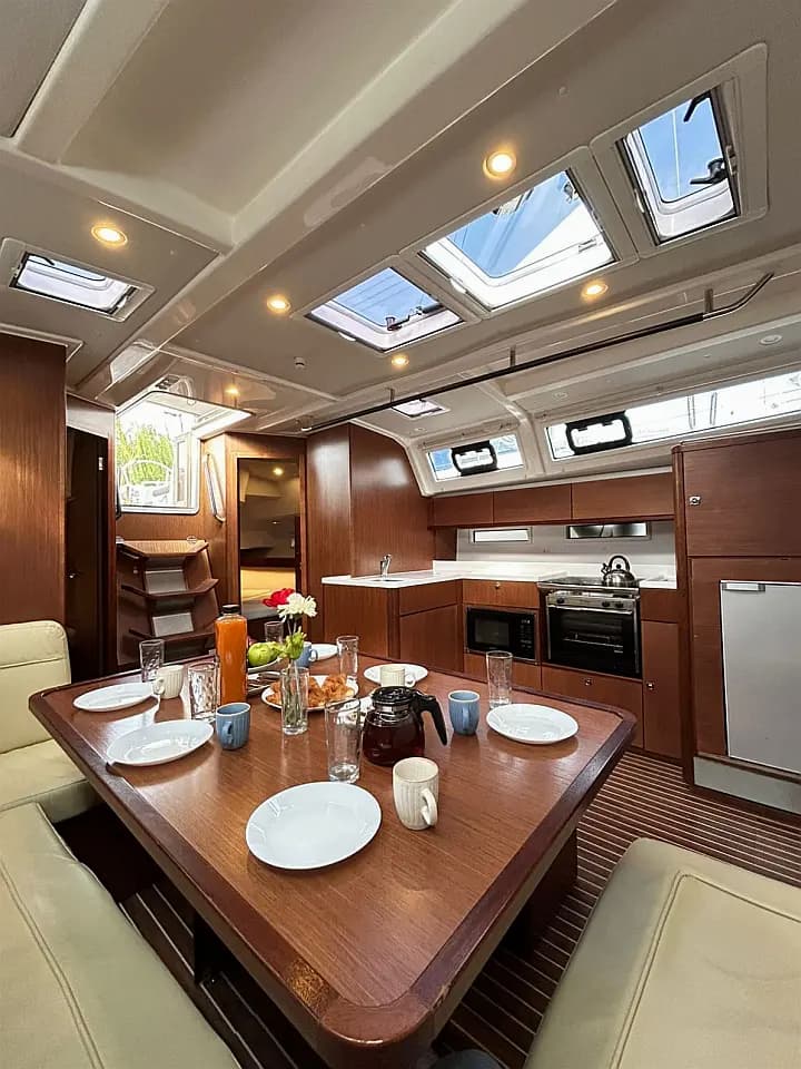 Bavaria Cruiser 46 Style in Athens / Alimos Marina - Photo 4