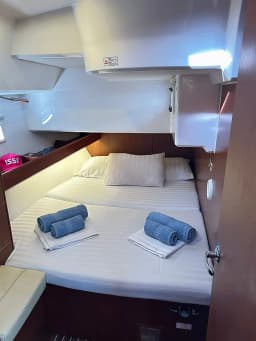 Bavaria Cruiser 46 Style in Athens / Alimos Marina thumbnail 6