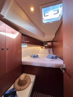 Bavaria Cruiser 46 Style in Athens / Alimos Marina thumbnail 8