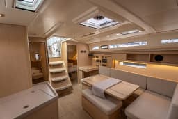 Oceanis 40.1 in Salerno / Marina d'Arechi thumbnail 15