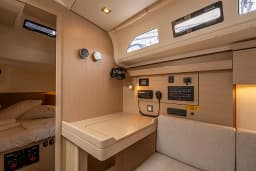 Oceanis 40.1 in Salerno / Marina d'Arechi thumbnail 16