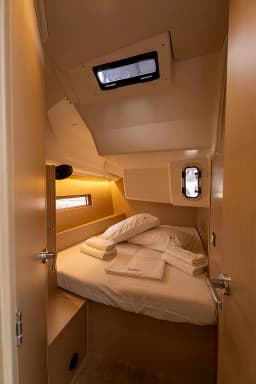 Oceanis 40.1 in Salerno / Marina d'Arechi thumbnail 19