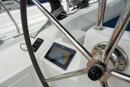 Oceanis 40.1 in Salerno / Marina d'Arechi thumbnail 3