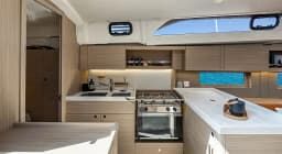 Oceanis 47 in Sardinia / Portisco / Cala dei Sardi thumbnail 9