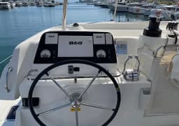 Lagoon 42 in Lavrion Main Port thumbnail 4