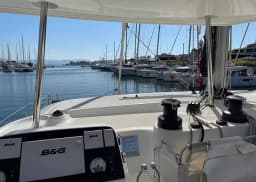 Lagoon 42 in Lavrion Main Port thumbnail 6