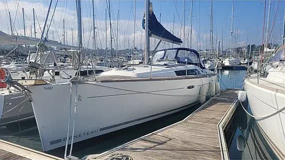 Oceanis 37 in Saint-Quay-Portrieux / Port d'Armor - Photo 1