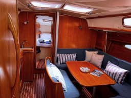 Bavaria C38 in Lefkada / Vliho Yacht Club thumbnail 5