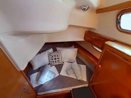 Bavaria C38 in Lefkada / Vliho Yacht Club thumbnail 6