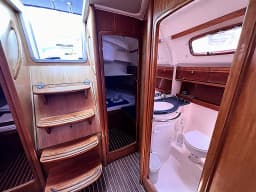 Bavaria C38 in Lefkada / Vliho Yacht Club thumbnail 7