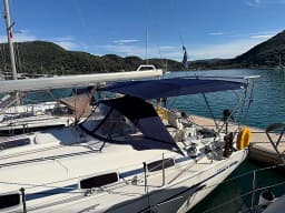 Bavaria C38 in Lefkada / Vliho Yacht Club thumbnail 8