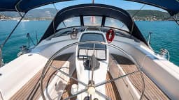 Bavaria C38 in Lefkada / Vliho Yacht Club thumbnail 9