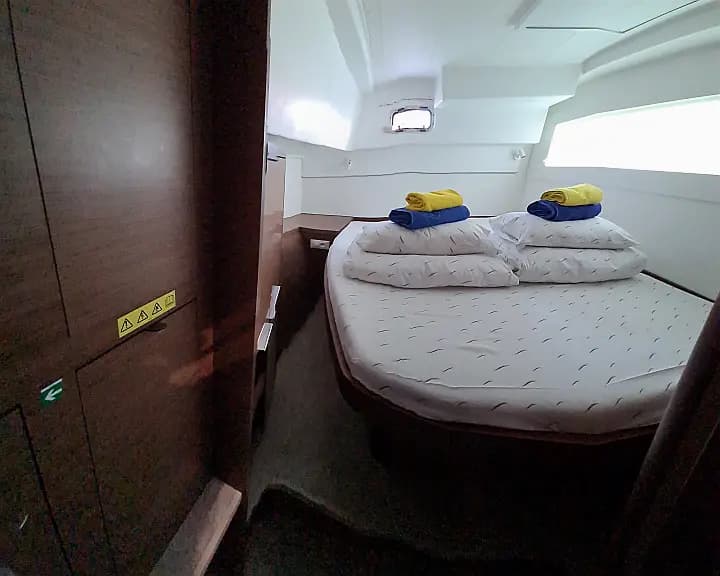 Lagoon 40 in Trogir / ACI Marina Trogir - Photo 5