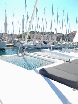 Lagoon 40 in Trogir / ACI Marina Trogir thumbnail 6