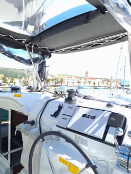Lagoon 40 in Trogir / ACI Marina Trogir thumbnail 7