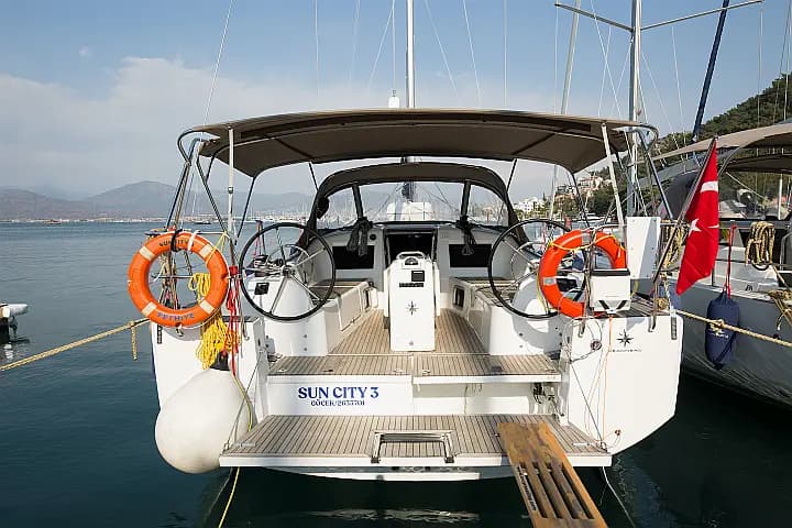 Sun Odyssey 410 in Fethiye / Yacht Club Mai - Photo 4